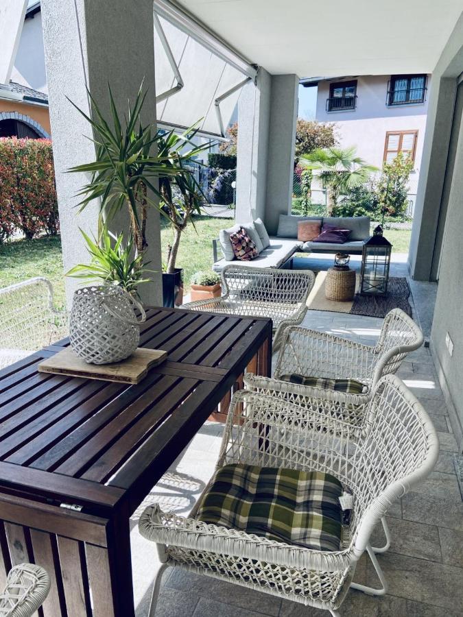 Casa Bianca Lägenhet Colico Exteriör bild